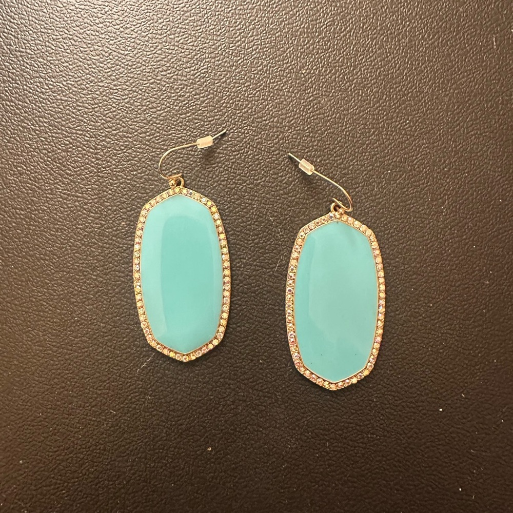 Elegant Gold and Turquoise Earrings